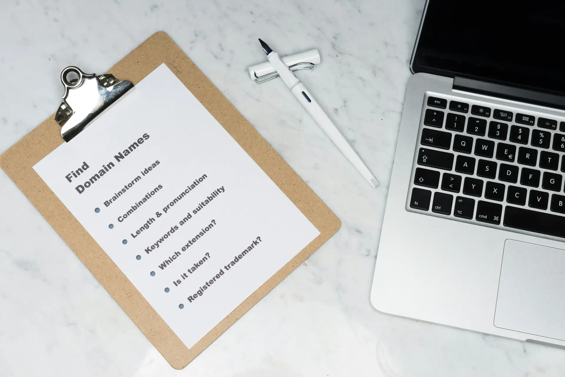 How to Choose a Domain Name And Reach Your Customers